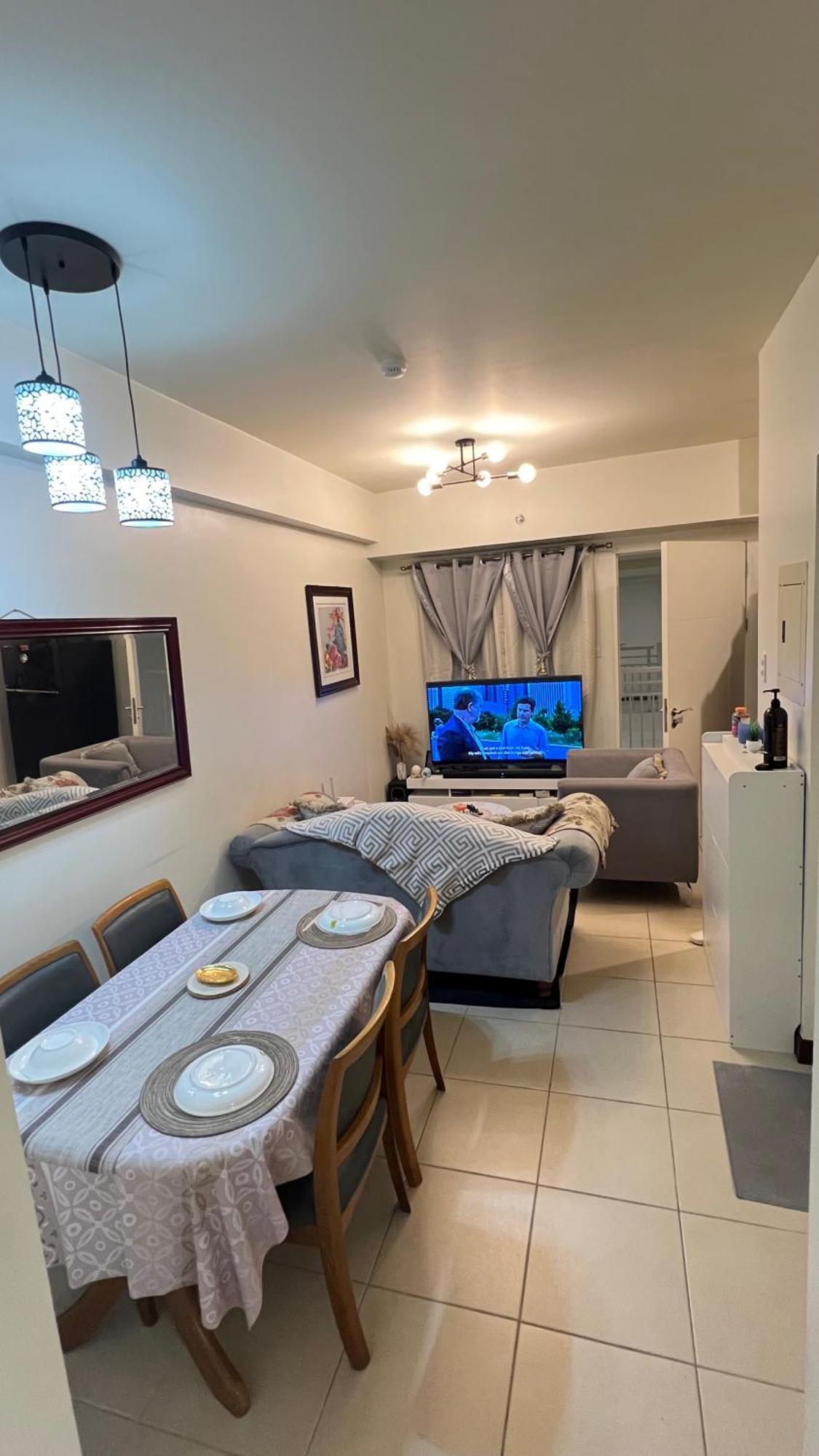 Brixton Place, Weston Tower Манила Екстериор снимка